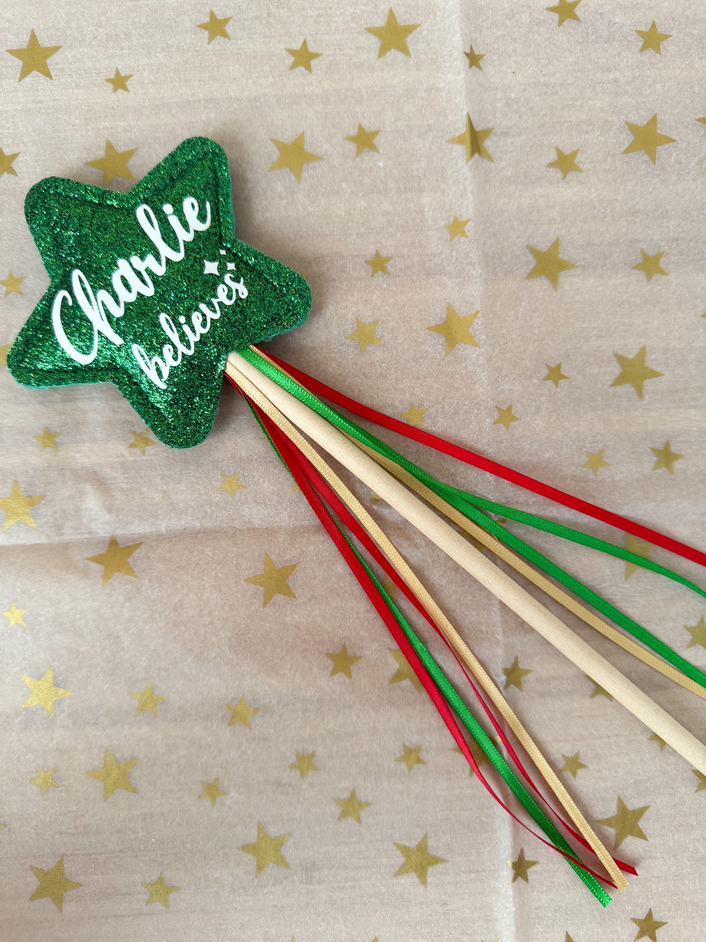 'Believes' Green Glitter Wand