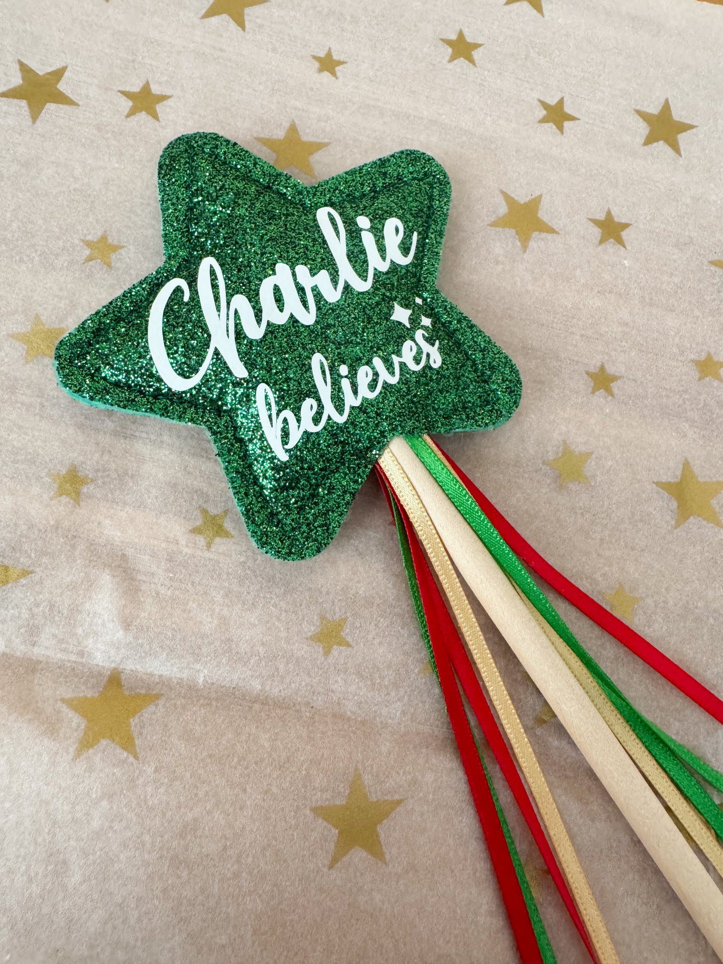 'Believes' Green Glitter Wand