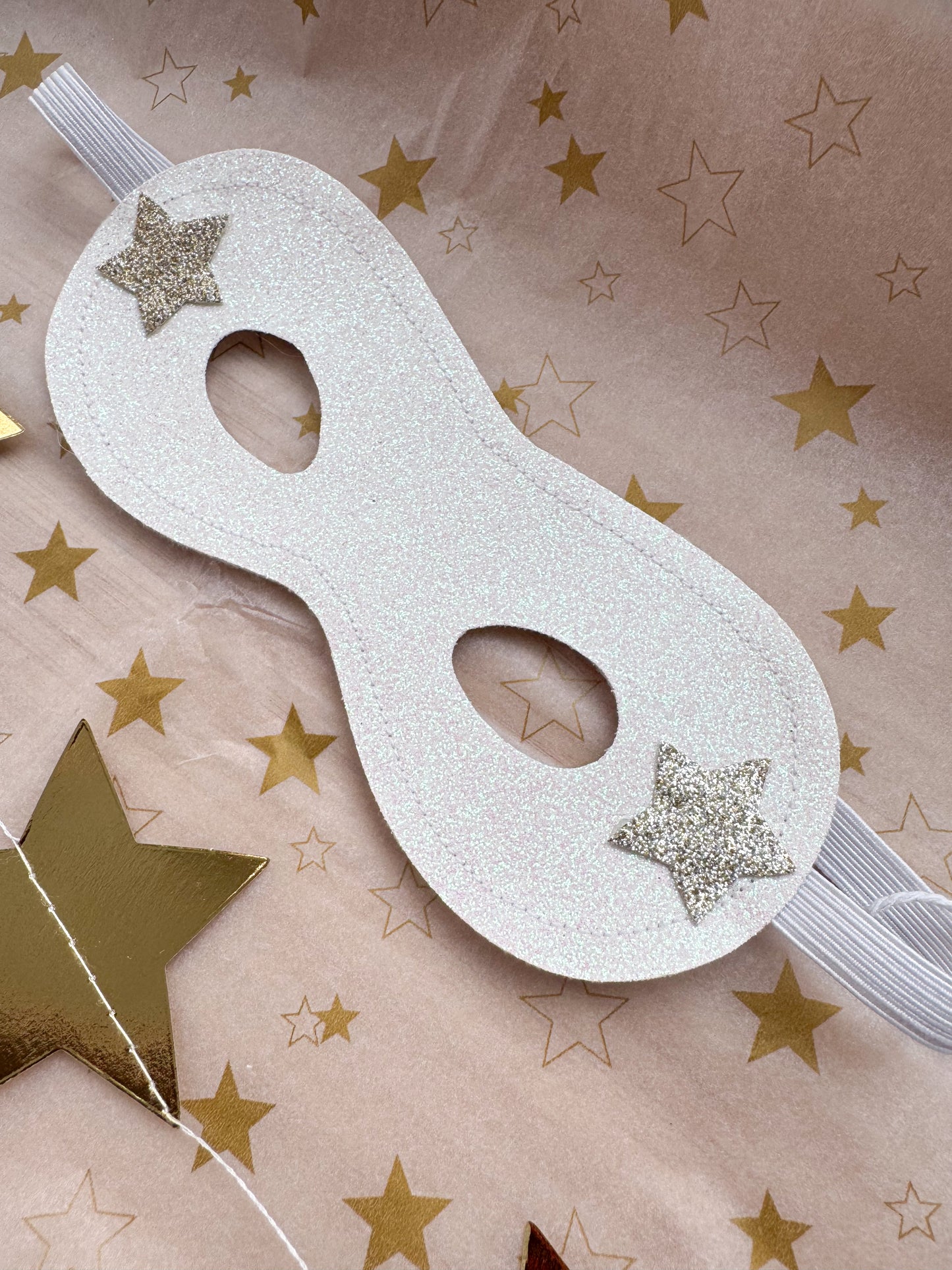 White Mask & Wand Gift Set